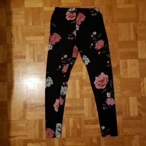 3/4 flowers leggings